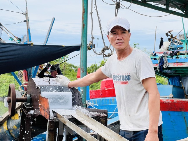 Giá dầu tăng liên tiếp, tàu cá nguy cơ phải nằm bờ ảnh 14