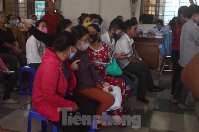 Khám phát thuốc miễn phí cho 500 công nhân, người lao động ảnh 2