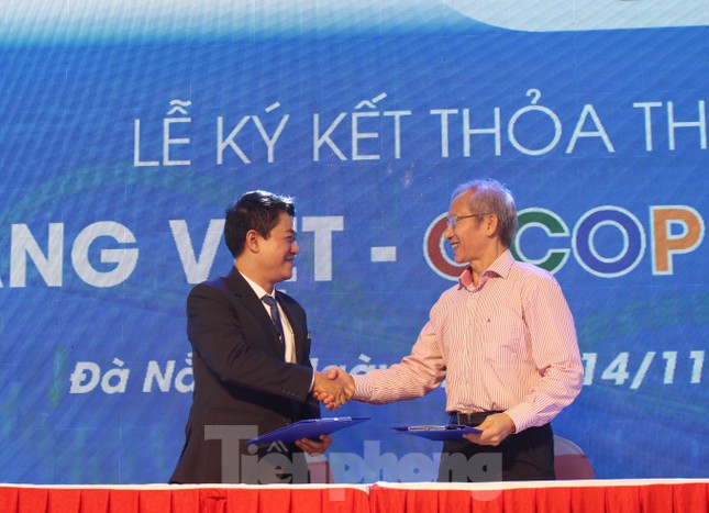 Thịt trâu gác bếp, cá một nắng, sâm Ngọc Linh... lên sàn thương mại điện tử ảnh 2
