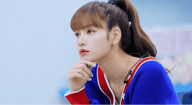 “Bá đạo” như Lisa (BLACKPINK), dù nổi giận hay nghiêm khắc cũng hút hồn fan vì quá xinh ảnh 3