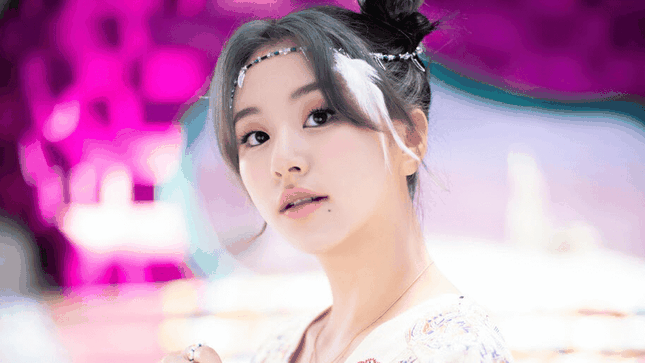 Bạn đã nhuộm tóc đón Hè chưa? Cập nhật “trend” mới nhất từ các idol K-Pop nhé! ảnh 1