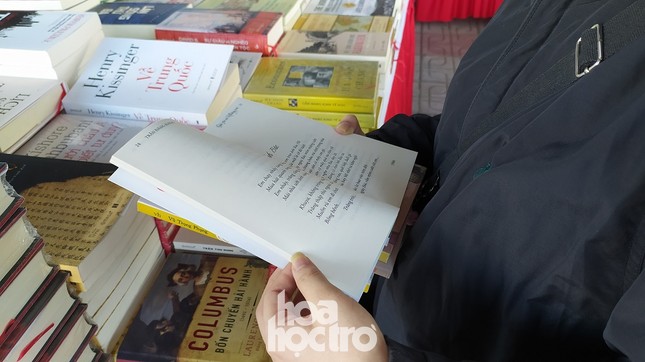 Đà Nẵng cuối tuần: Đến ngay Hội sách nửa giá “rinh” sách hay giá siêu rẻ về nhà ảnh 2