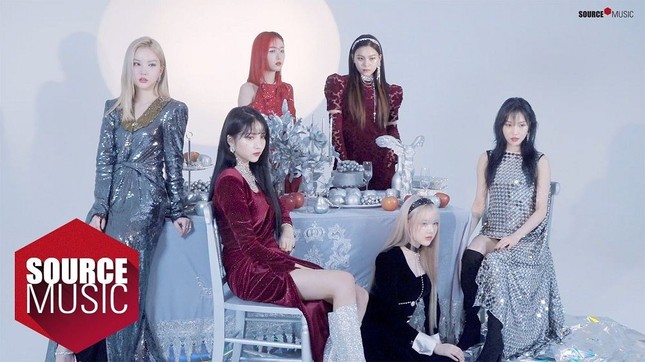 Gác lại hình tượng bạn gái, GFRIEND “lột xác” ấn tượng với album “Song of the Sirens" ảnh 1