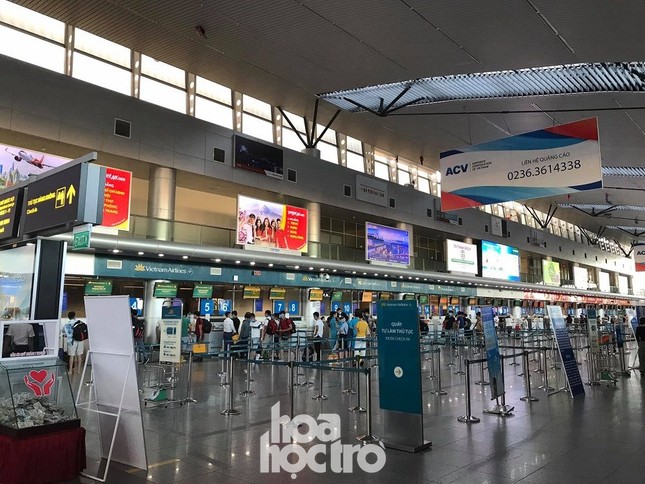 Thực hư tin đồn sân bay Đà Nẵng “vỡ trận” sau khi xuất hiện ca bệnh nghi nhiễm COVID-19 ảnh 3