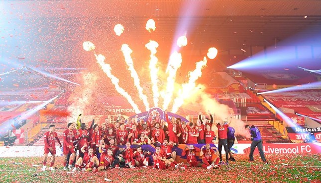 Vì sao fan Liverpool “phát cuồng” với đề thi tốt nghiệp THPT môn Anh năm 2020? ảnh 6