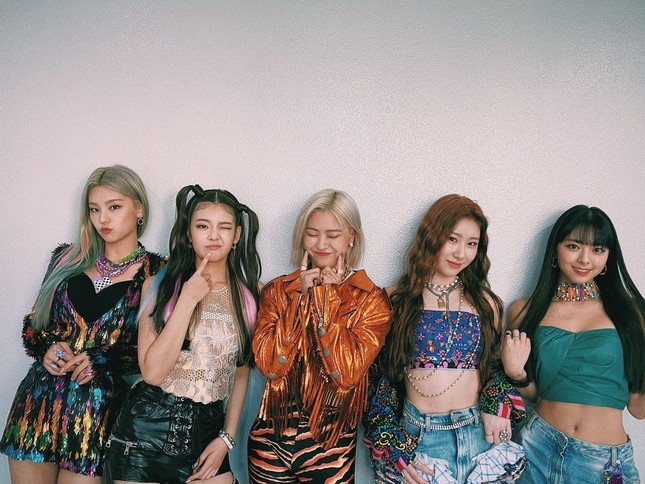 ITZY cứ comeback là lập thành tích về doanh thu: Album sau “tẩu tán” gấp đôi album trước ảnh 2