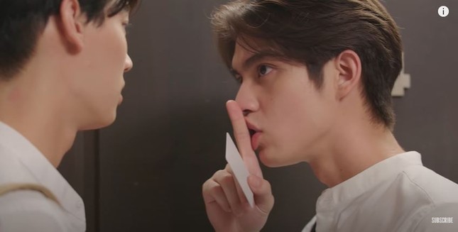 Still 2gether: Cảnh khóc của Tine khiến mạng xã hội Thái “dậy sóng” vì quá xuất sắc ảnh 1