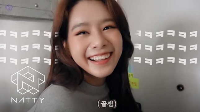Những “vũ khí” giúp cô gái Thái Natty tồn tại giữa K-Pop khắc nghiệt, đầy tính “sống còn“ ảnh 2