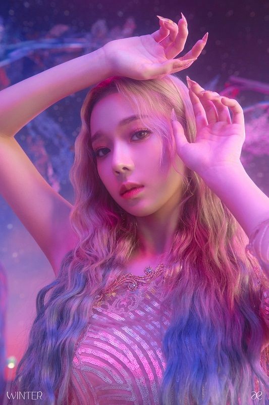 SM hé lộ thành viên đầu tiên của aespa: Một cô nàng có visual hao hao Taeyeon ảnh 4