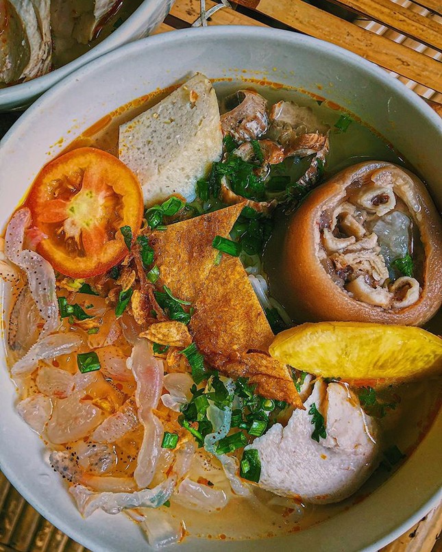 Giờ ăn đến rồi: Bún cá Nha Trang loại đặc biệt hay Tokbokki thơm ngon vô đối? ảnh 2