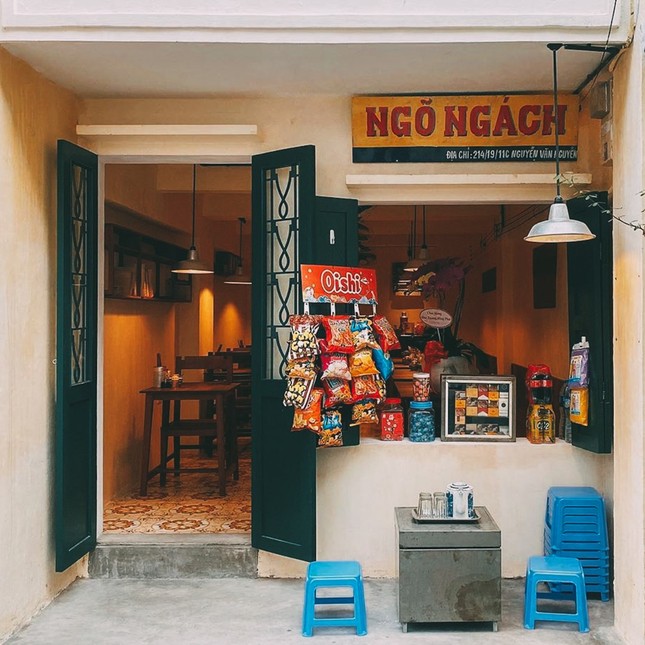 Khám phá những hàng quán quà vặt chuẩn vị Hà Nội "ăn bao nghiền" tại Sài Gòn ảnh 1