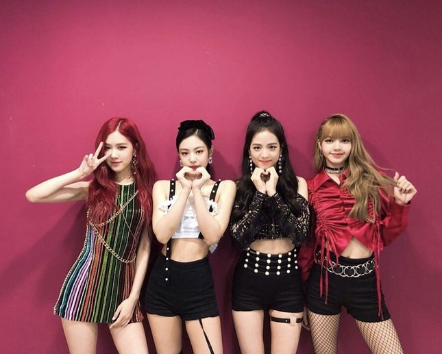 Trong thế giới fangirl: Kể bạn nghe chuyện tôi “đổ” các chị BlackPink nhà tôi! ảnh 2