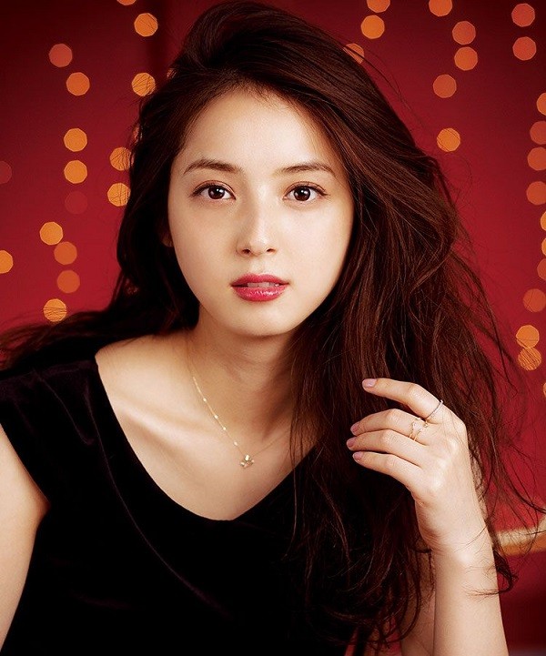 “Đệ nhất mỹ nhân Nhật Bản” Sasaki Nozomi bị chồng phản bội từ lúc còn chưa kết hôn ảnh 3