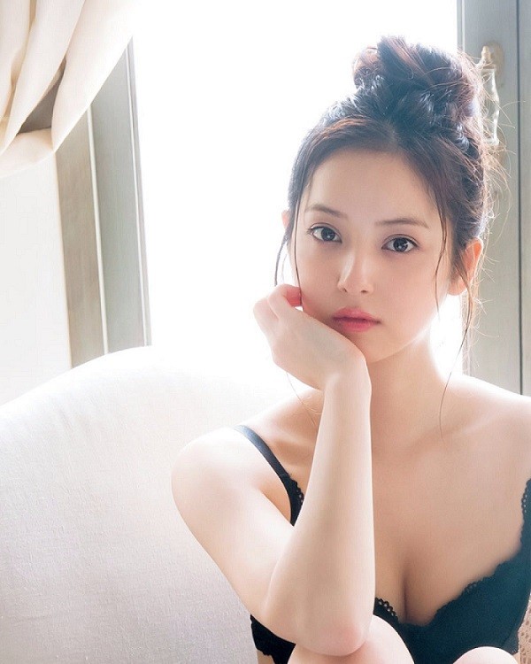 “Đệ nhất mỹ nhân Nhật Bản” Sasaki Nozomi bị chồng phản bội từ lúc còn chưa kết hôn ảnh 6