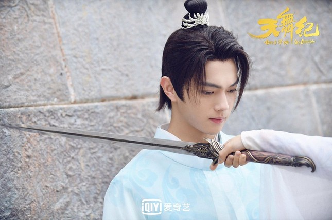 Hứa Khải khiến con gái cũng phải ghen tị vì giả nữ nhi quá xinh đẹp trong “Thiên Vũ Kỷ” ảnh 6
