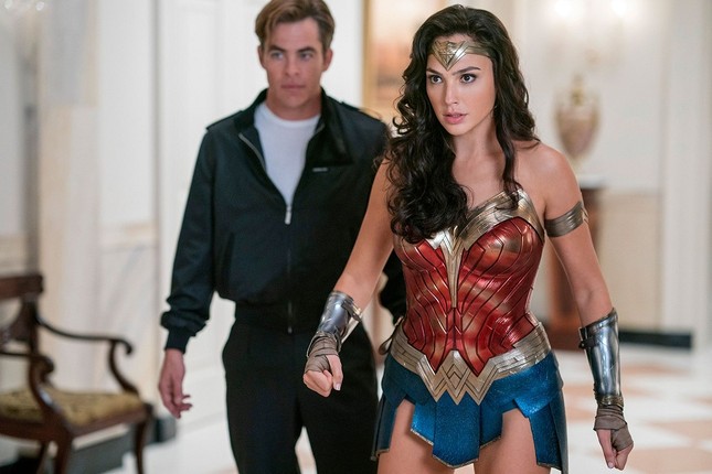 Wonder Woman 1984: Chị Đẹp nay có kẻ thù mới, vũ khí mới, nhưng vẫn bạn trai cũ ảnh 5