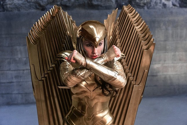 Wonder Woman 1984: Chị Đẹp nay có kẻ thù mới, vũ khí mới, nhưng vẫn bạn trai cũ ảnh 10
