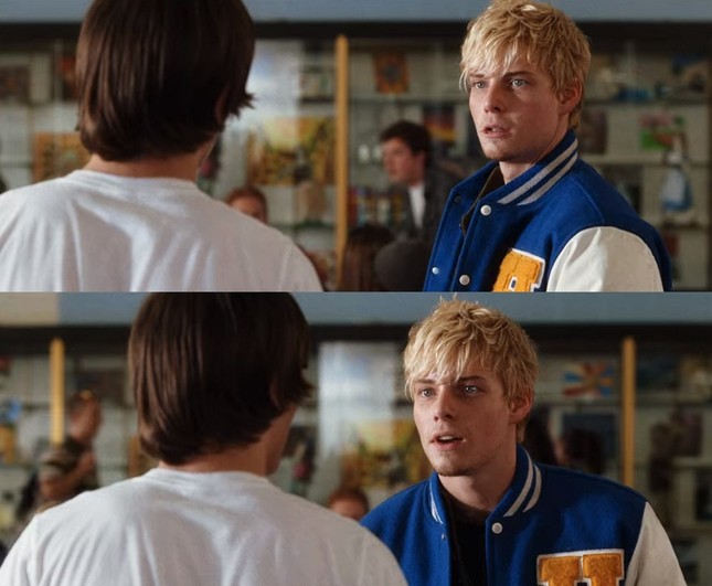 So với phim gốc “17 Again”, bản remake “18 Again” giống và khác những điểm nào? ảnh 7