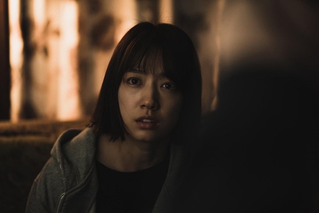 The Call và cái kết sau cùng: Park Shin Hye đáng thương hay đáng chịu cảnh “nghiệp quật“? ảnh 7