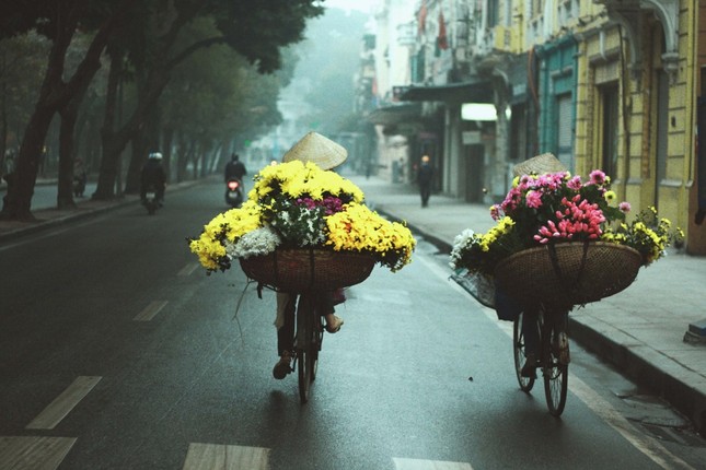 Bạn đọc sáng tác: Người yêu dấu ơi, anh mơ gì giữa lòng Hà Nội? ảnh 3