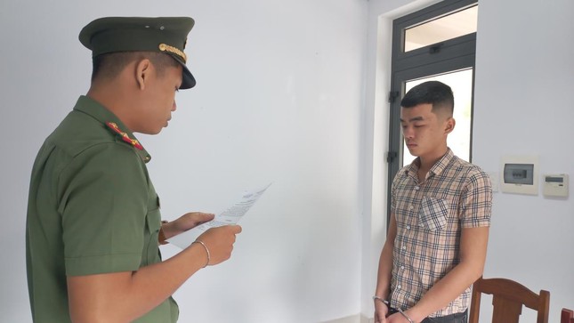 Công an triệt phá hai đường dây mua bán lượng lớn súng ảnh 6