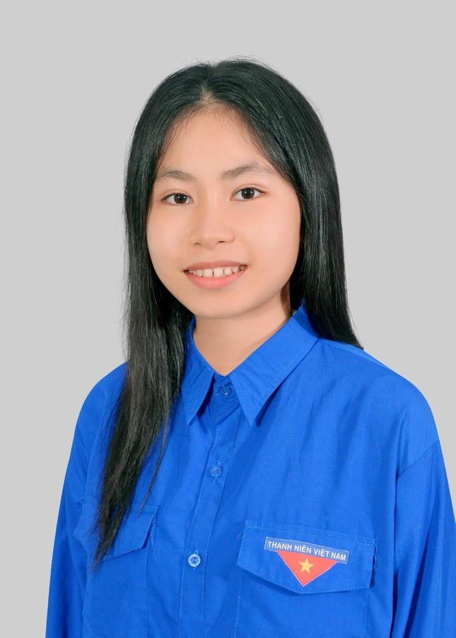 Lê Trần Phương Mai - đại biểu nhỏ tuổi nhất ra Hà Nội tham dự Đại hội Đoàn toàn quốc XII ảnh 1