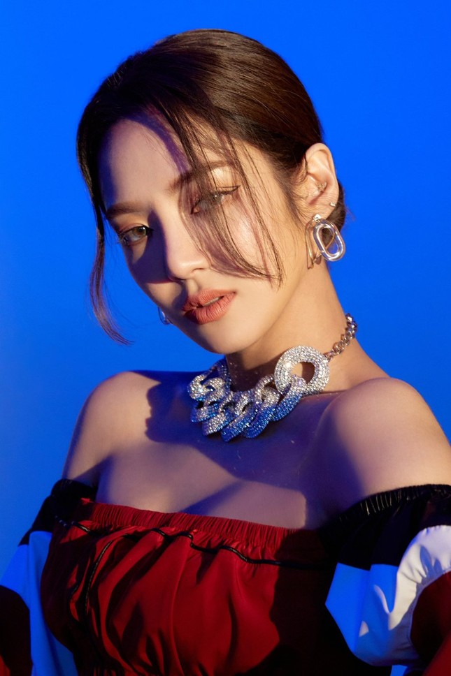 HyoYeon (SNSD) khiến fan đứng ngồi không yên với ý tưởng về nhóm Refund Sister thứ 2 ảnh 2
