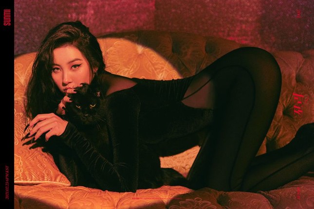 Vũ đạo trong MV mới của Sunmi gây tranh cãi: Là quyến rũ, nghệ thuật hay khiêu gợi quá đà? ảnh 3