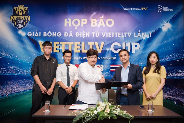 Giải đấu đầu tiên ở Việt Nam về bóng đá điện tử vừa được công bố, bạn đã sẵn sàng chưa? ảnh 1