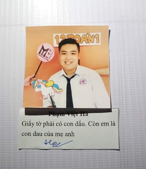 Làm kỷ yếu với loạt quote siêu chất, đây chính là hội học sinh “mặn” nhất vịnh Bắc Bộ! ảnh 1