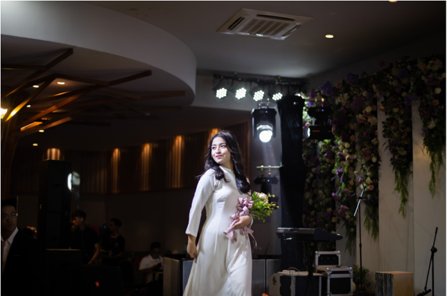 Mãn nhãn với Fiesta A Cielo: Đêm hội bùng nổ tài - sắc của học sinh Chuyên Sư Phạm ảnh 3
