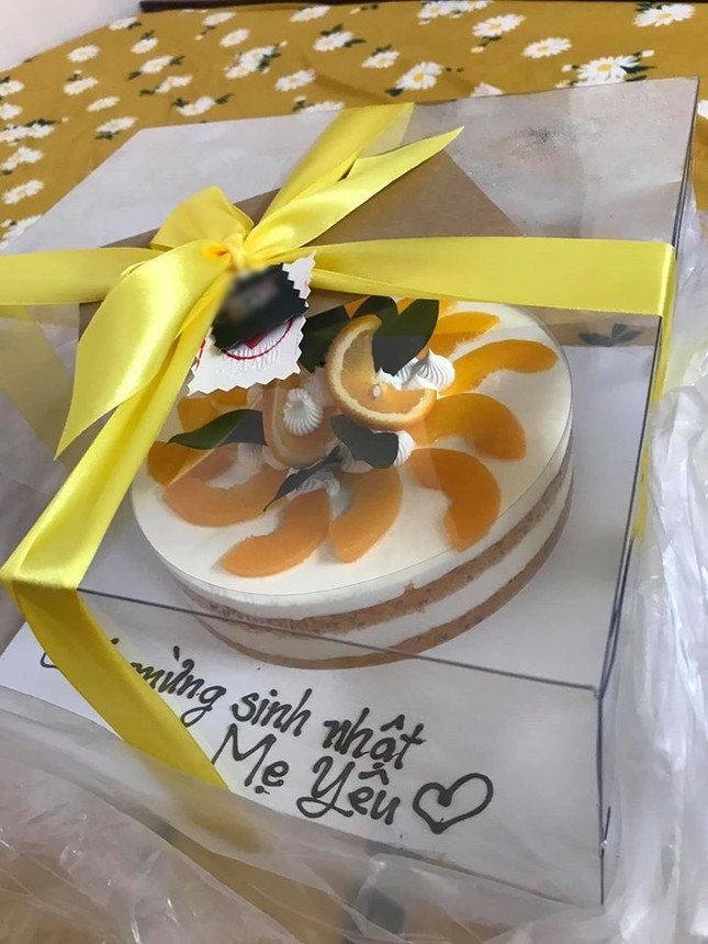 Khi tiệm bánh là “thượng đế“: Giao bánh khác hình mẫu, shop thách thức khách “bóc phốt“ ảnh 2