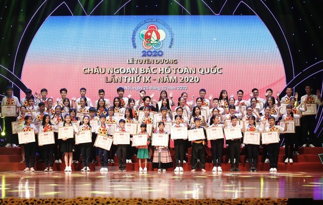 344 đại biểu xuất sắc nhận bằng khen tại Đại hội Cháu ngoan Bác Hồ toàn quốc lần thứ IX ảnh 4