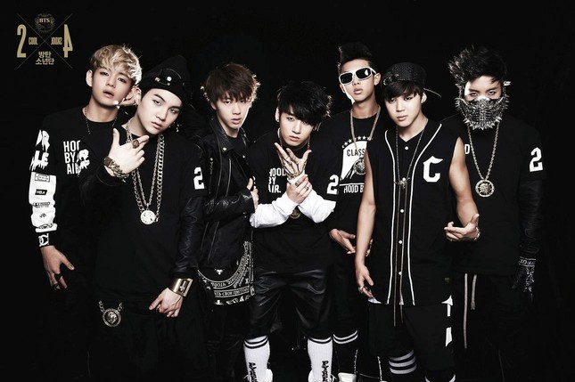 Lần đầu gặp mặt, G-Dragon đã hỏi gì khiến Suga (BTS) buồn bã chẳng thể trả lời? ảnh 2