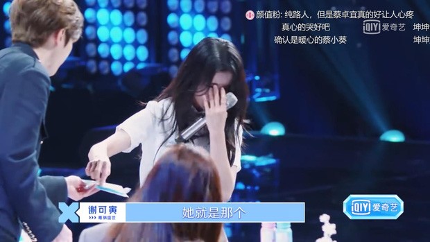 Thái Từ Khôn bất ngờ hóa nam thần ngọt ngào ấm áp của “Thanh Xuân Có Bạn 2” ảnh 6
