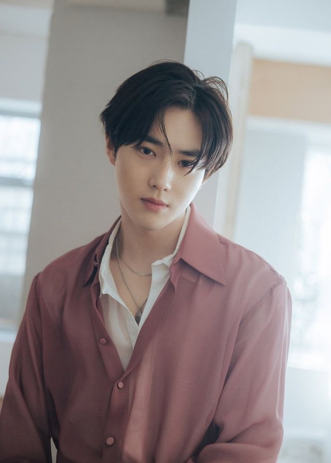 Cưng muốn xỉu trước màn “câu like” kẻ tung người hứng của Yoona (SNSD) và Suho (EXO) ảnh 1