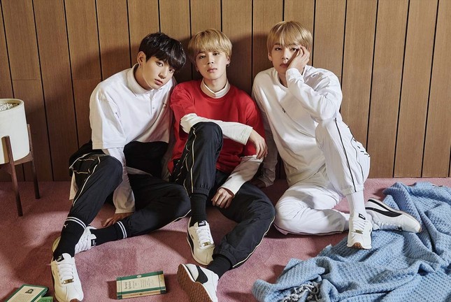 Jimin, Jungkook và V: Đoán xem mỹ nam nào của BTS mới đúng là “ông hoàng fancam”? ảnh 1