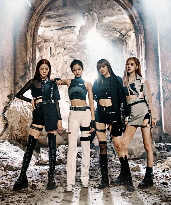 6 trang phục đẹp nhất của BLACKPINK: “Lụa đẹp nhờ người” là có thật! ảnh 5