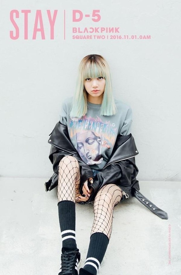 Blink lại phẫn nộ khi Lisa sau bao lần comeback vẫn phải chung thủy với một kiểu tóc ảnh 3