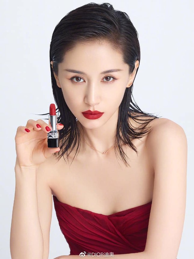 Đặt ba nàng thơ Dior Beauty châu Á lên bàn cân: Jisoo (BLACKPINK) liệu có vượt trội? ảnh 2
