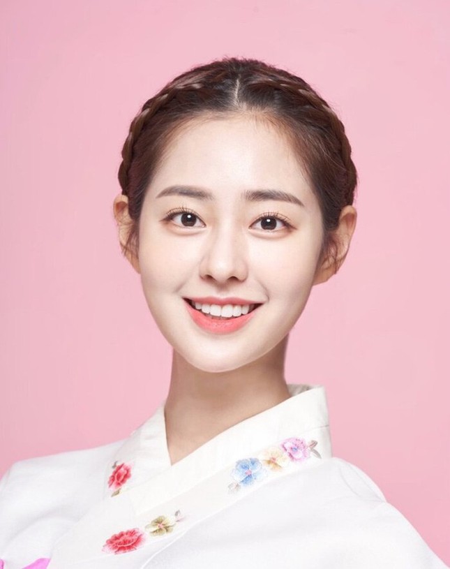 Ngất ngây với nhan sắc Hoa hậu truyền thống Hàn Quốc: Xinh như idol, giỏi như diễn viên ảnh 2