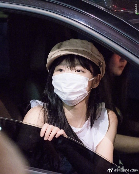 YooA (Oh My Girl) xinh đẹp cỡ nào mà được người Hàn quan tâm hơn cả Jennie (BLACKPINK)? ảnh 7