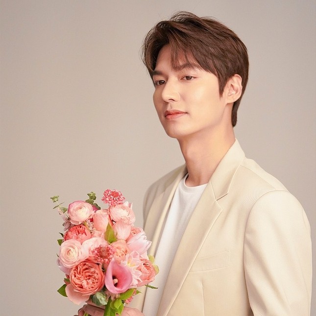 Lee Min Ho bị nghi hẹn hò với Hoa hậu Hàn Quốc: Bằng chứng liệu có thuyết phục? ảnh 5