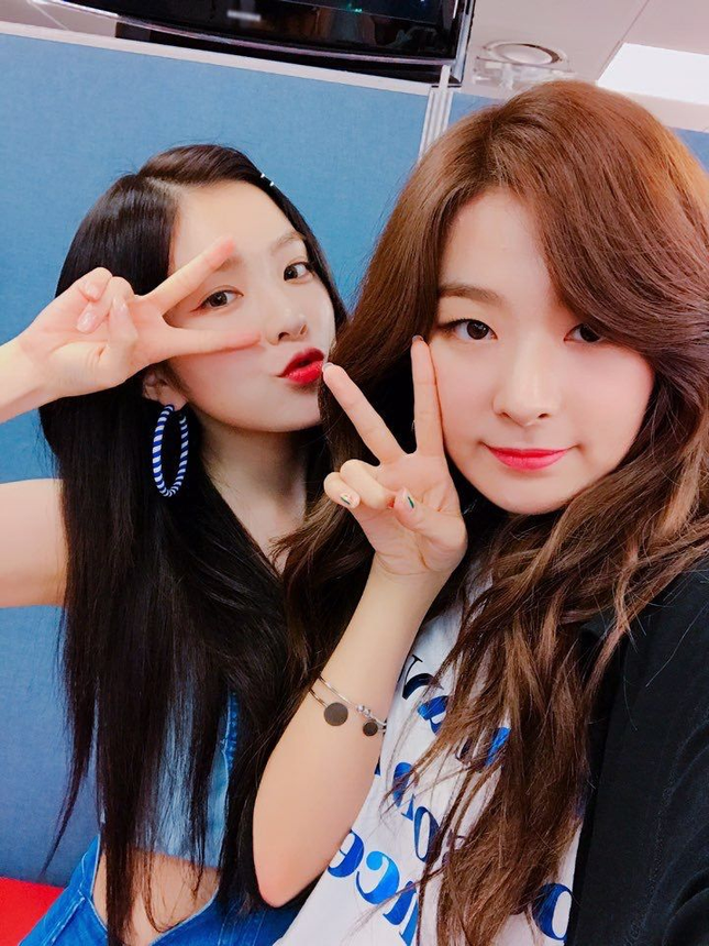 Irene càng bị “bóc phốt” chuyện ứng xử, Seulgi càng được khen về “nhân cách vàng“ ảnh 2