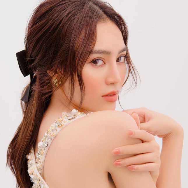 Mãi tới giờ, netizen mới biết vì đâu Lan Ngọc kiệt sức khi quay phim “Gái Già Lắm Chiêu 2“ ảnh 4