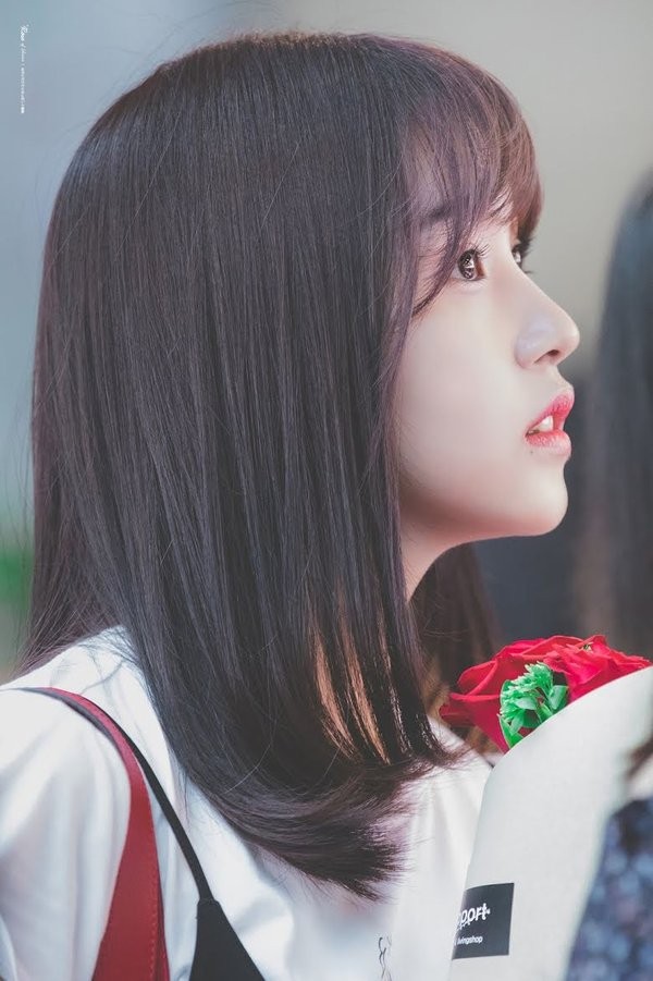 Cứ ngỡ Mina có chiếc mũi đẹp nhất nhóm TWICE, hóa ra “nhà vô địch” thuộc về người khác ảnh 1