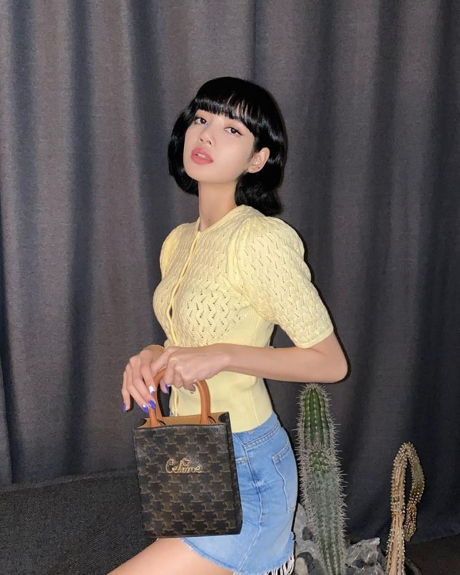 Được khen để tóc nào cũng xinh nhưng đâu mới là kiểu tóc Lisa xem như “chân ái”? ảnh 5
