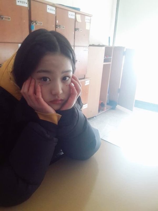 Vì đâu netizen cho rằng Jang Won Young (IZ*ONE) không thể gọi là “dậy thì thành công”? ảnh 4