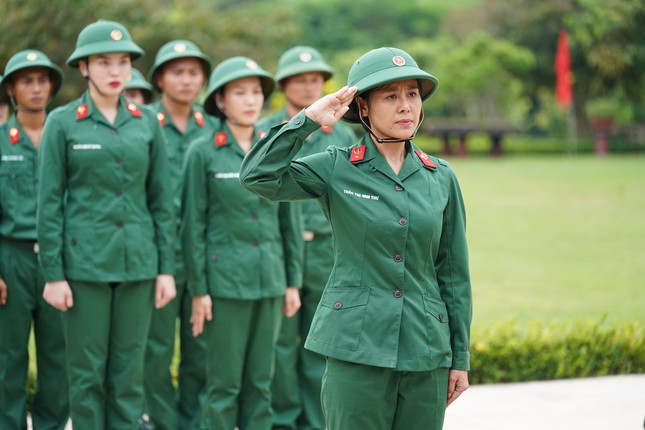 Vì đâu Kỳ Duyên nhất quyết không để mặt mộc như mọi người trong “Sao Nhập Ngũ 2020”? ảnh 2