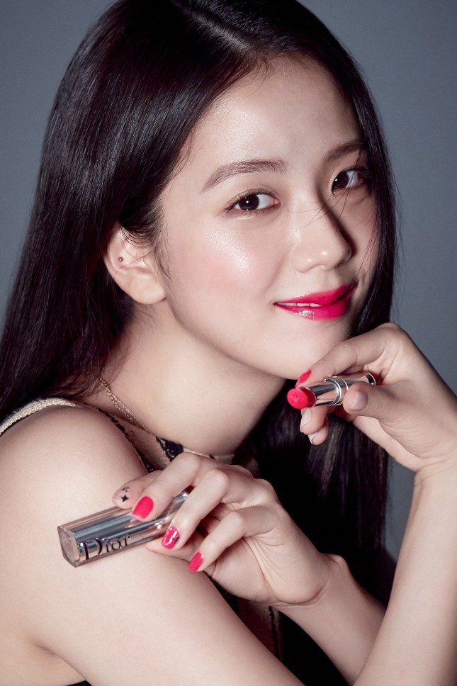 Mỹ nhân ảo pha trộn khuôn mặt 5 nữ idol nổi nhất hiện nay: Nét đẹp của ai đỉnh nhất? ảnh 2